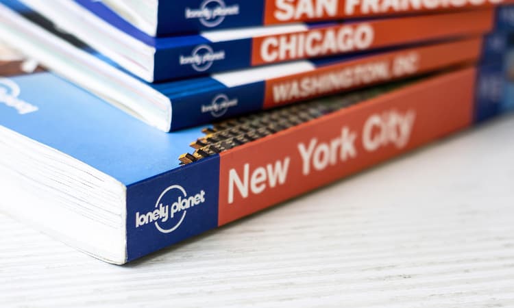 Refugee tour guide in Berlin wins a Lonely Planet Best in Travel award