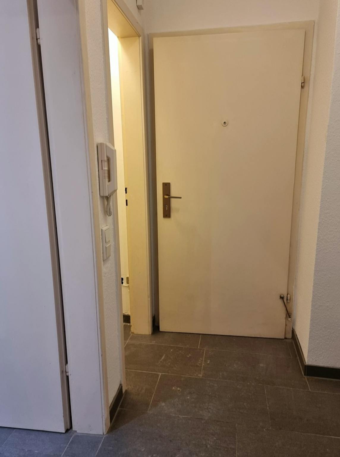 Apartment, Hasselsstraße, Dusseldorf