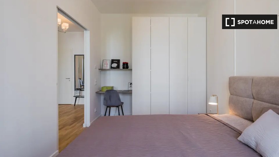 Apartment, Wilhelm-Caspar-Wegely-Platz, Berlin