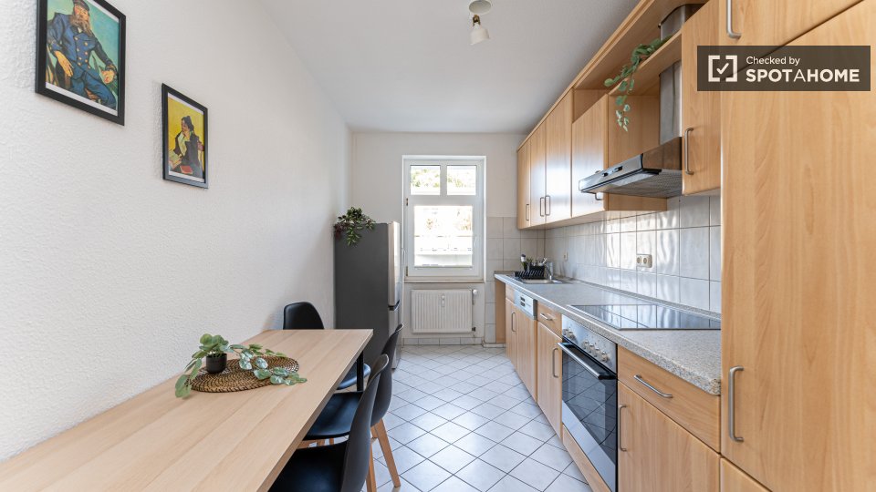 Room, Hackenbergstraße, Berlin