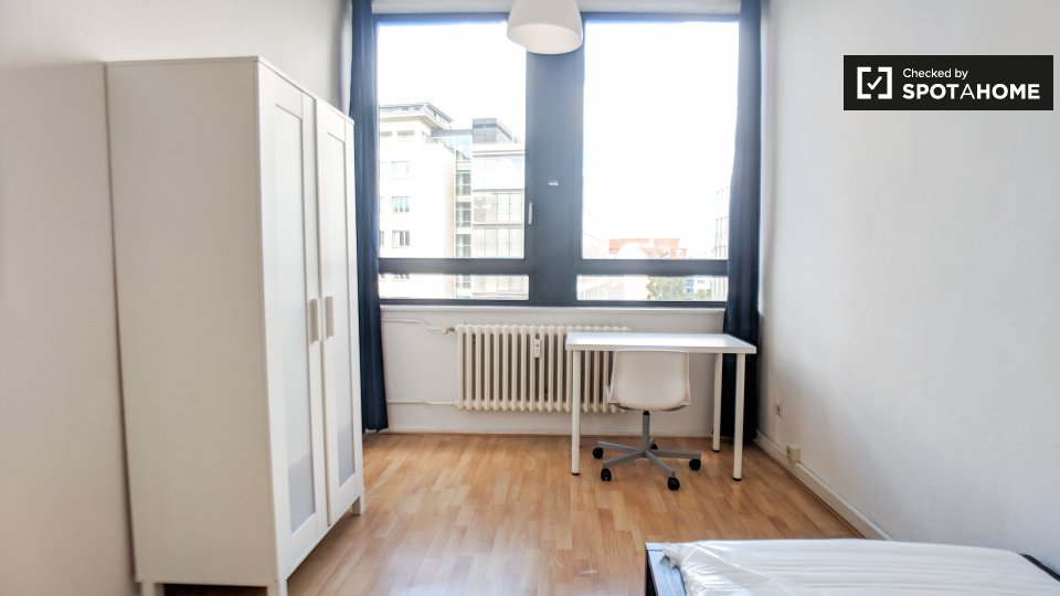 Room, Bismarckstraße, Berlin