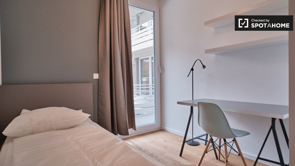 Room, Nazarethkirchstraße, Berlin