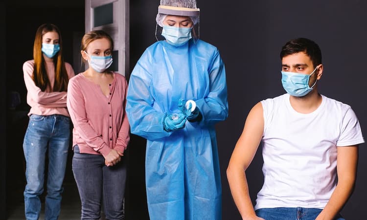 Low-income workers overlooked in Germany’s vaccine programme