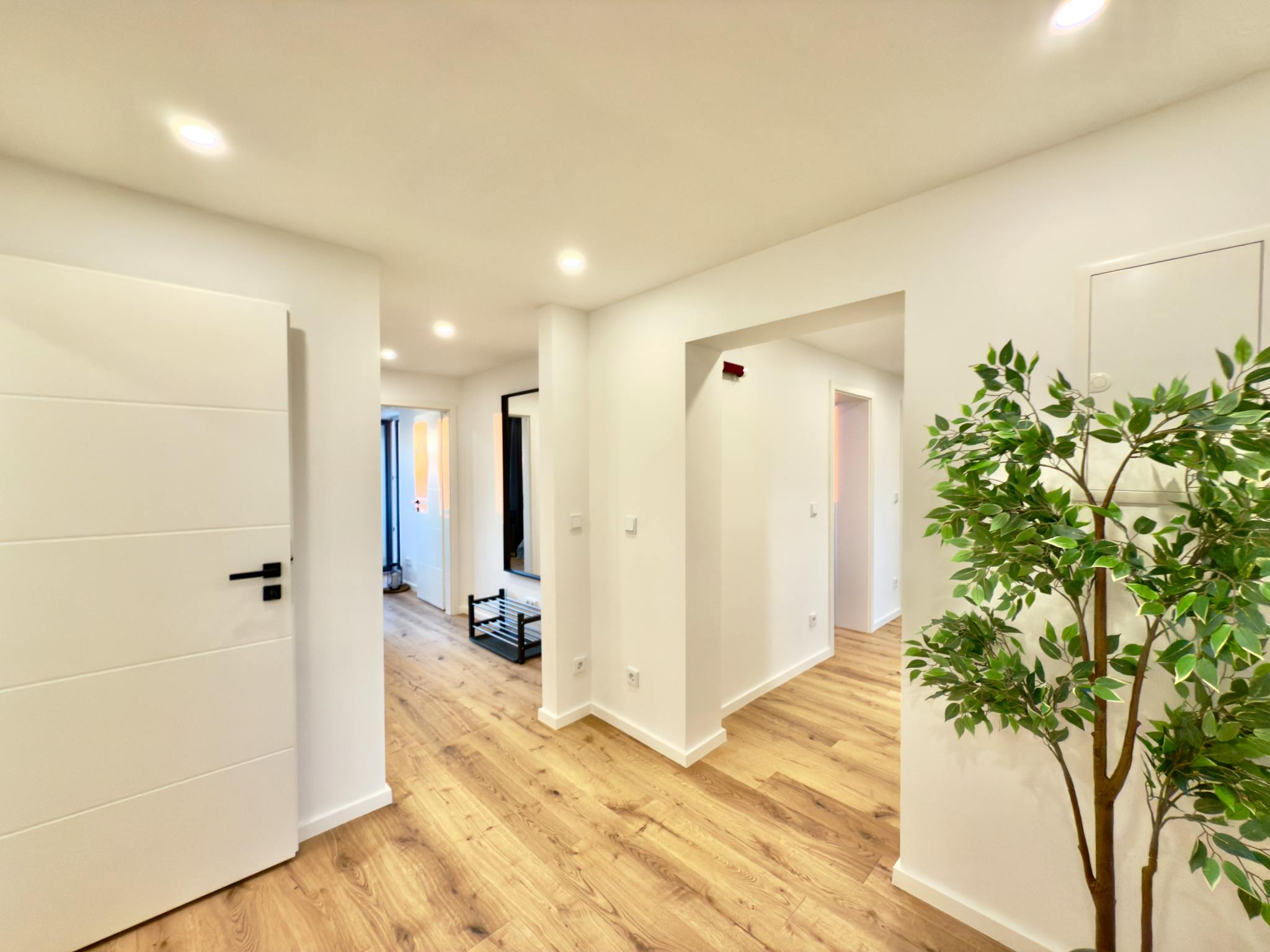 Apartment, Eberwurzstraße, Munich