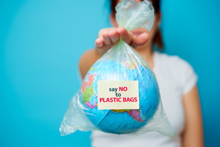 German Environment Minister aims to ban plastic bags