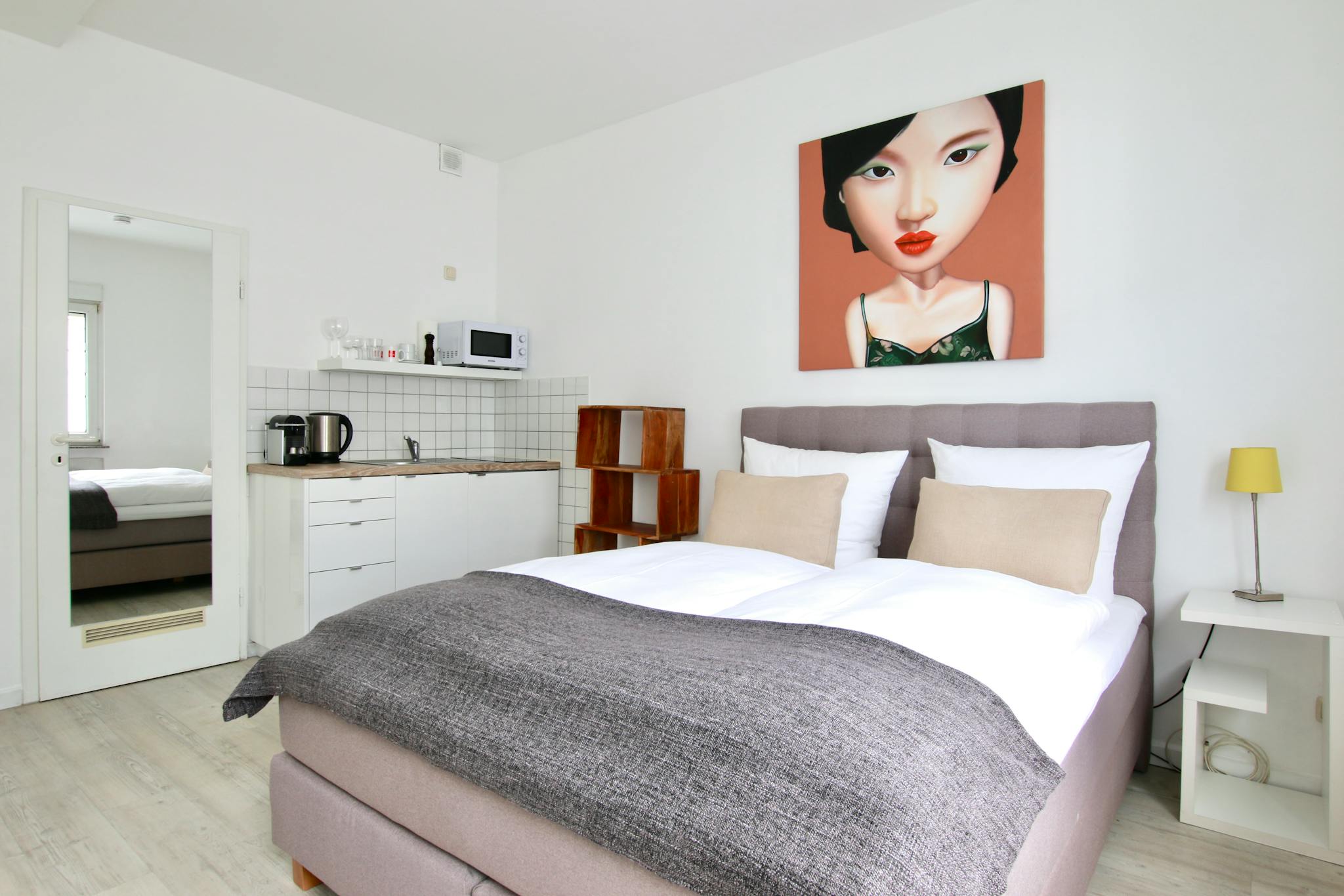 Apartment, Limburger Straße, Cologne