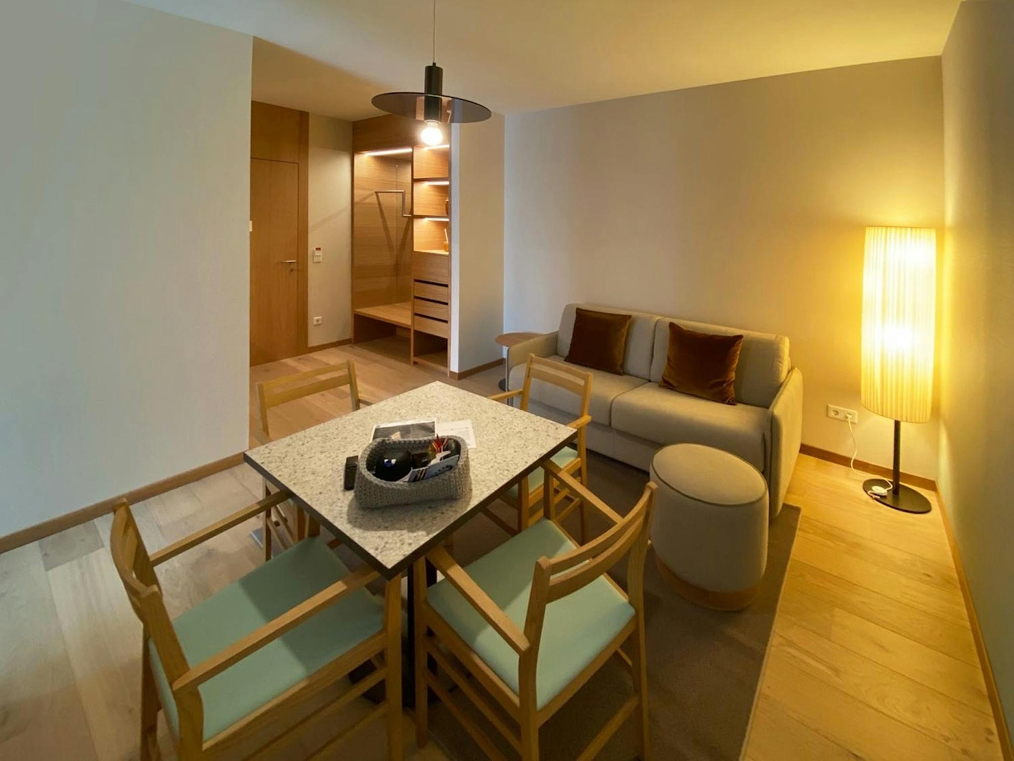 Apartment, Zenettistraße, Munich