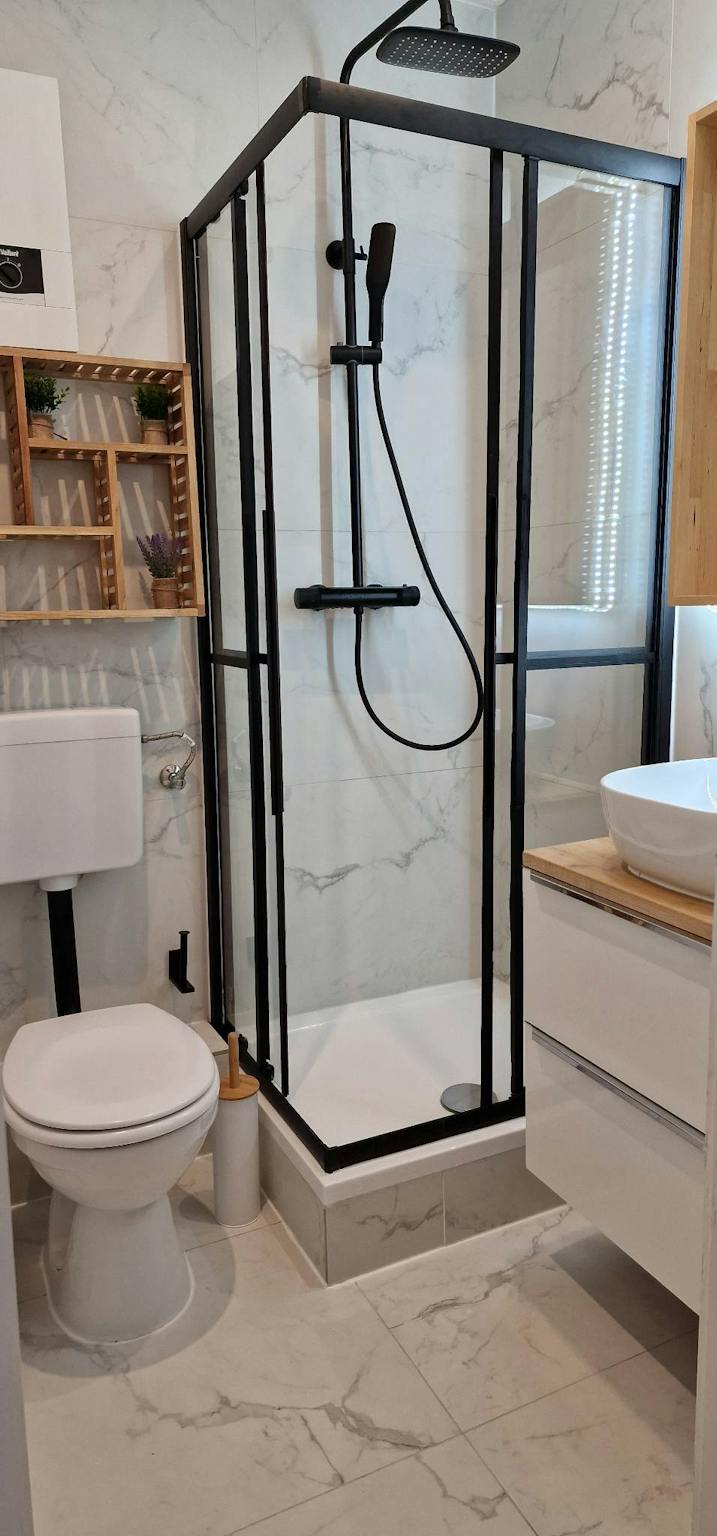 Apartment, Ellerstraße, Dusseldorf