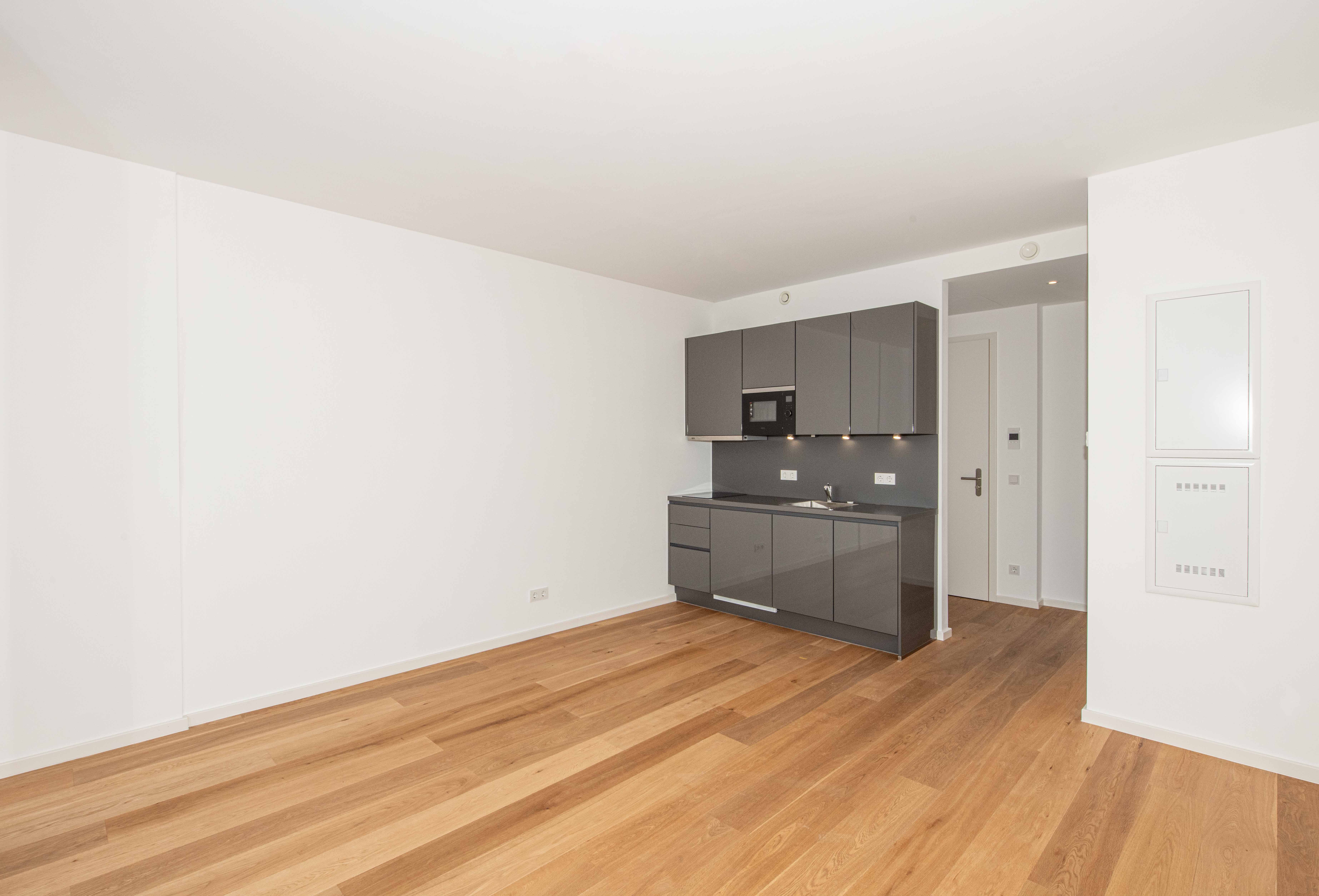 Apartment, Europa-Allee 11, 60327 Frankfurt am Main, Germany, Frankfurt