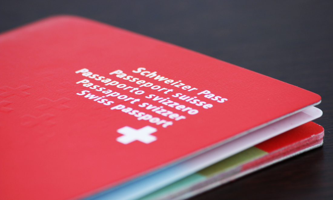 Initiative launched to halve residency requirements for Swiss citizenship