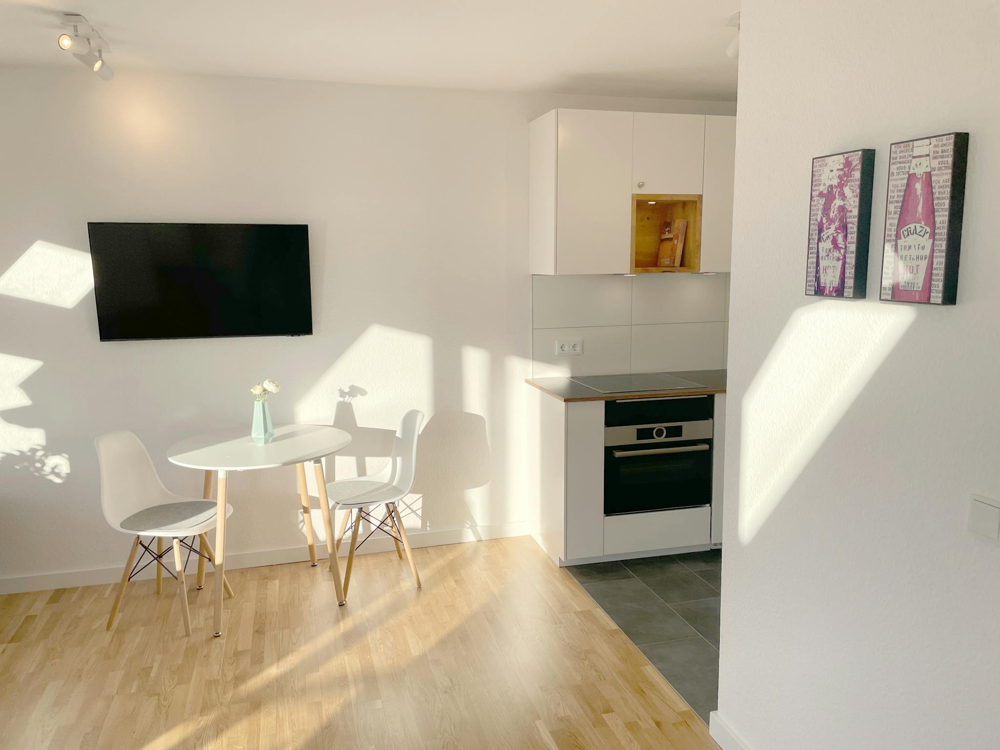 Apartment, Robinienweg, Leipzig