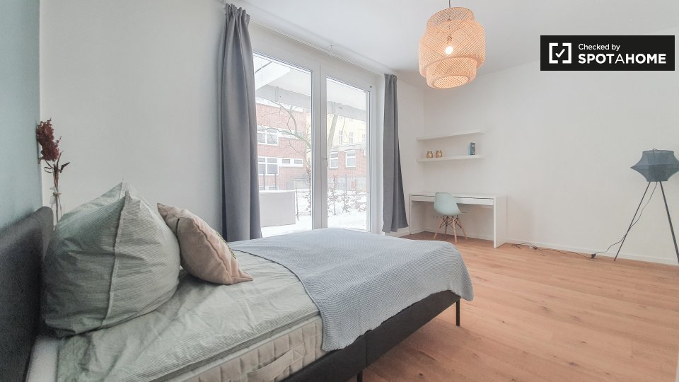Room, Nazarethkirchstraße, Berlin