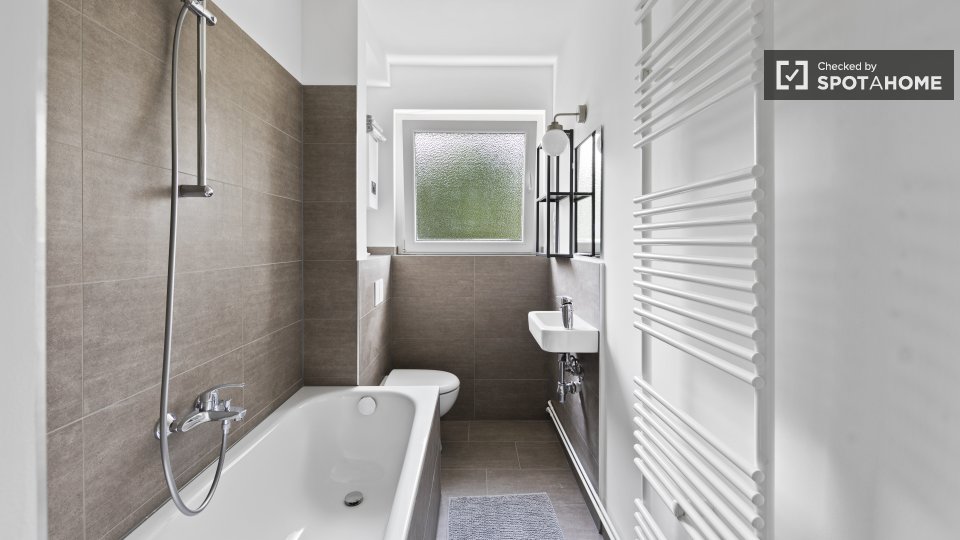 Room, Rübelandstraße, Berlin