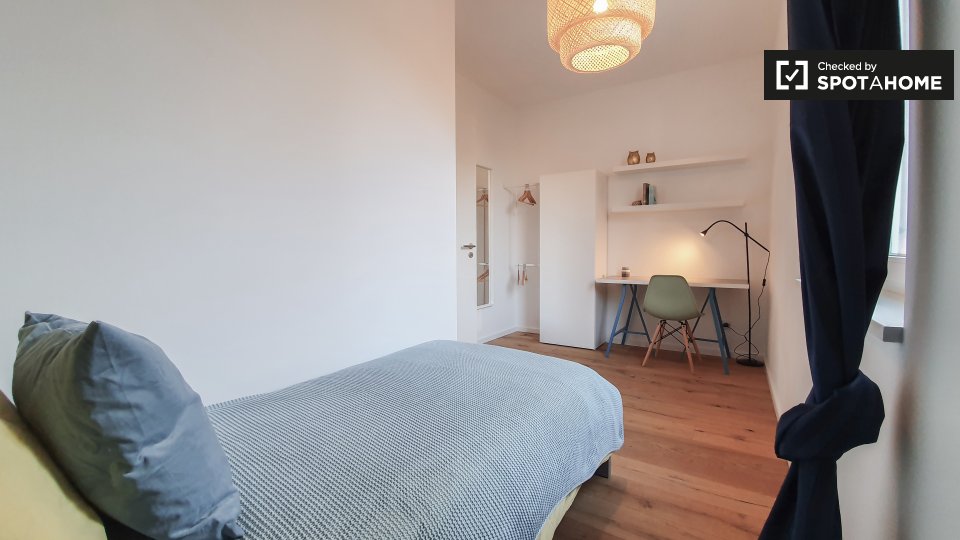 Room, Nazarethkirchstraße, Berlin