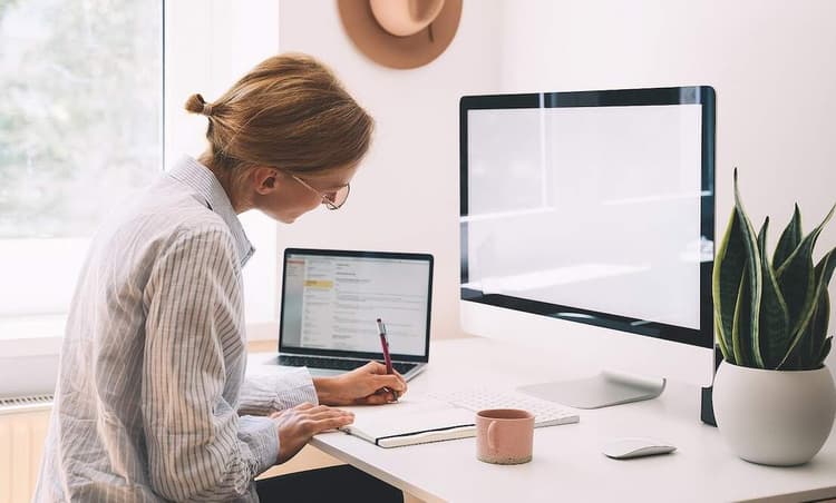 Top sustainable trends to make your office more eco-friendly