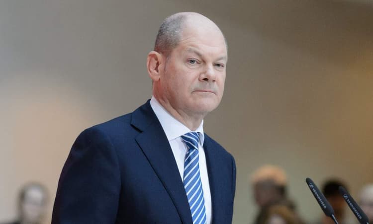 German Chancellor Olaf Scholz tests positive for COVID