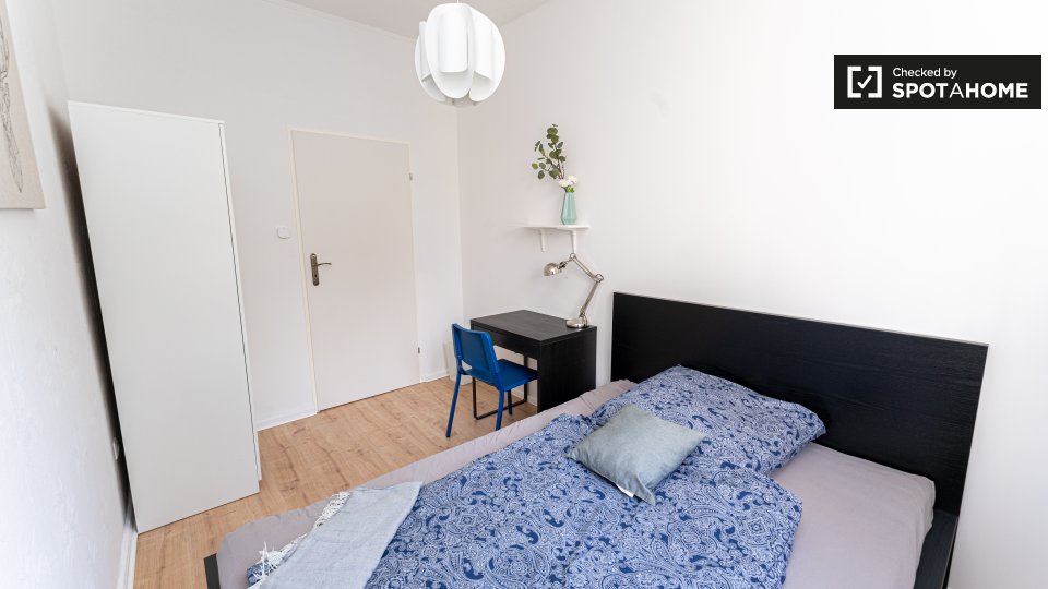 Room, Zinsgutstraße, Berlin