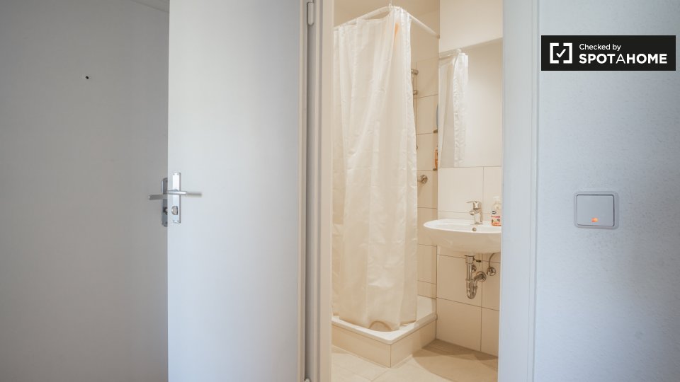 Room, Neltestraße 37, 12489 Berlin, Germany, Berlin
