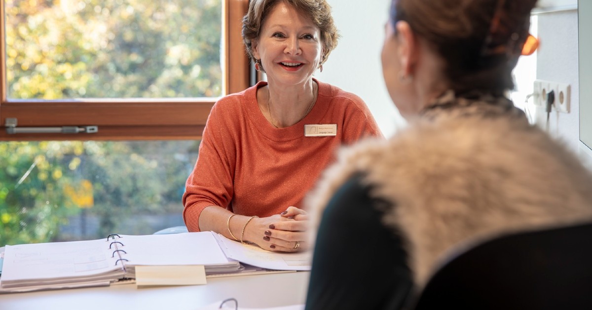 Why taking an intensive Dutch language course is often the fastest route to real progress