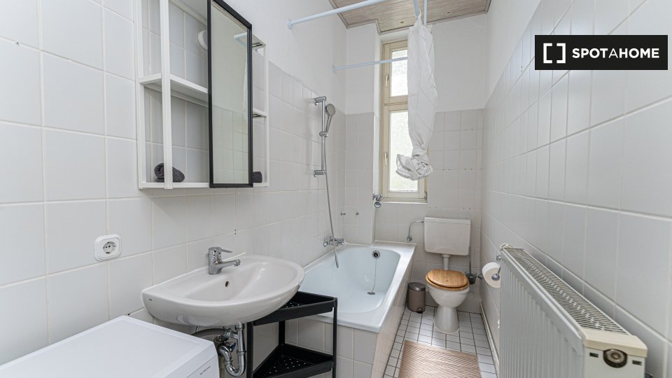 Room, Reginhardstraße, Berlin