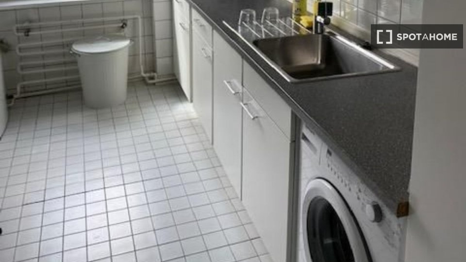 Apartment, Friedrich-Wilhelm-Straße, Berlin