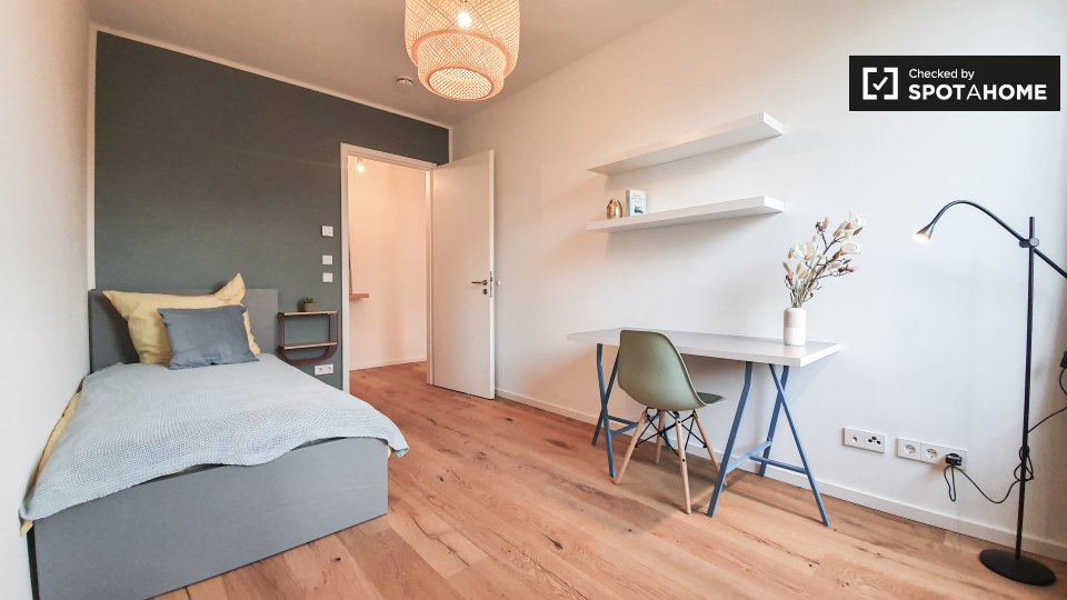 Room, Nazarethkirchstraße, Berlin