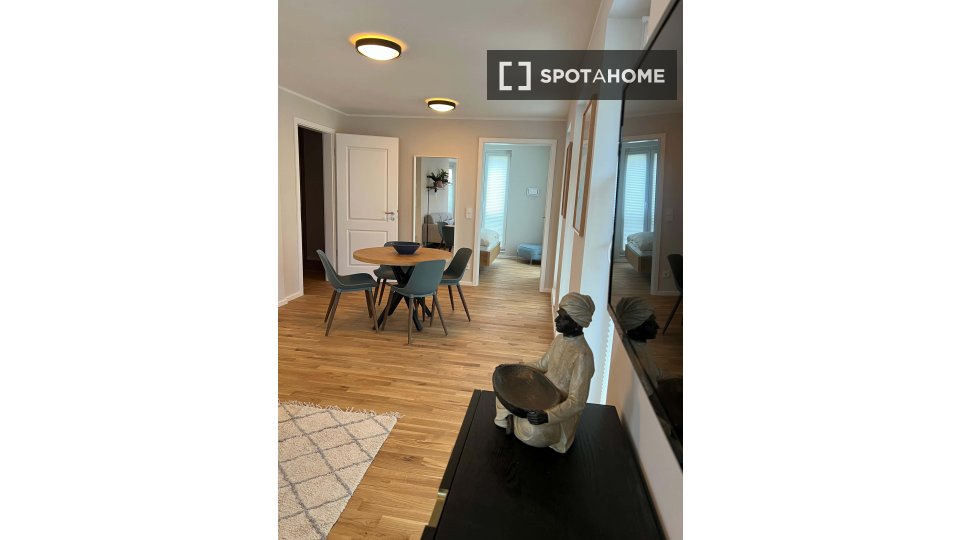 Apartment, Geschwister-Scholl-Straße, Berlin