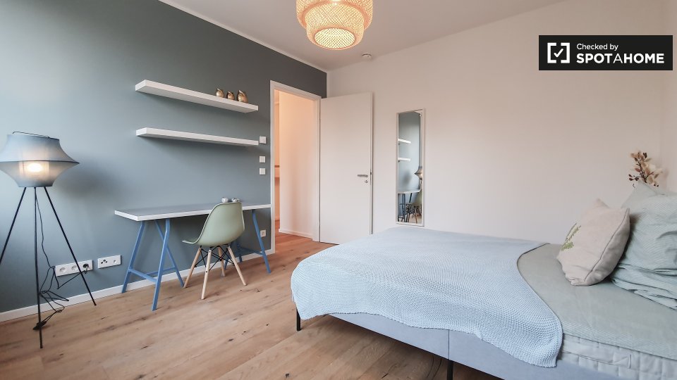 Room, Nazarethkirchstraße, Berlin