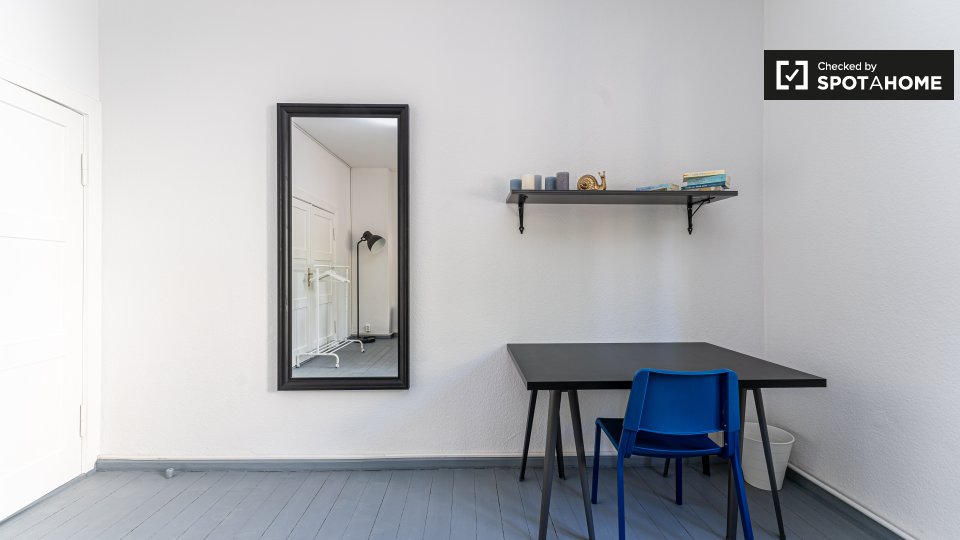 Room, Lauterberger Str., Berlin