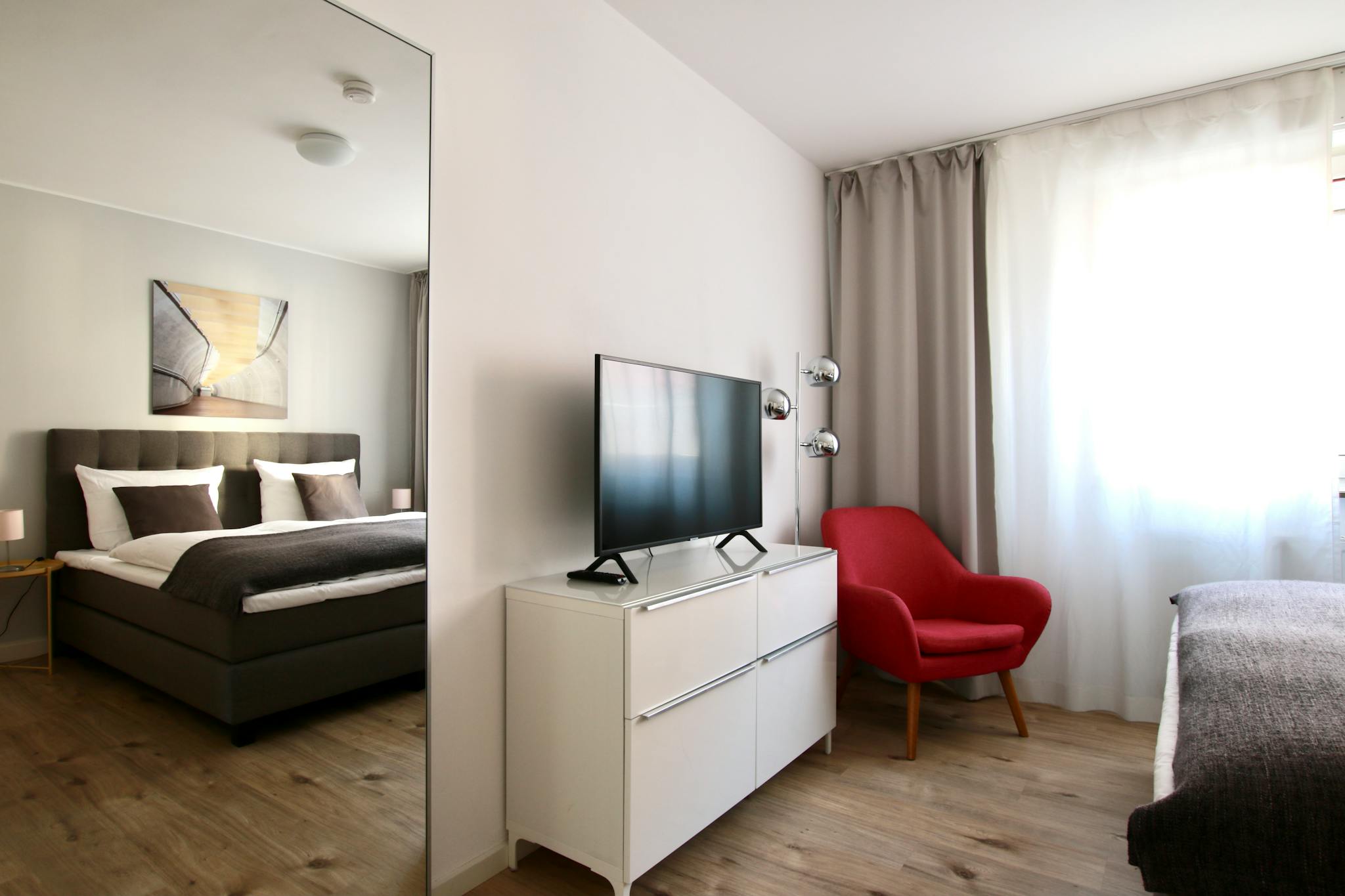 Apartment, Leostraße, Cologne
