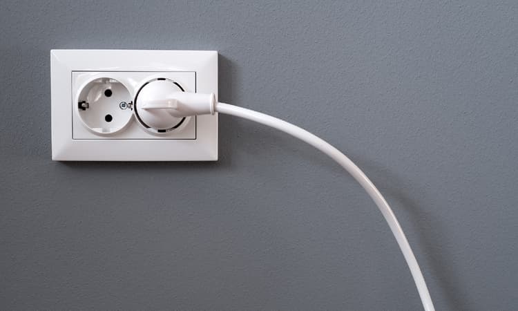 Electricity costs go up for hundreds of thousands of households in Germany