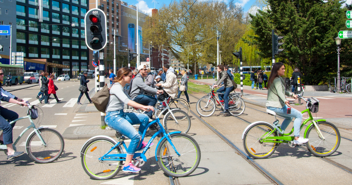 Municipalities in the Netherlands to experiment with speed limits for cyclists