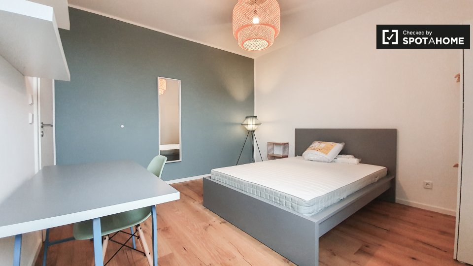 Room, Nazarethkirchstraße, Berlin