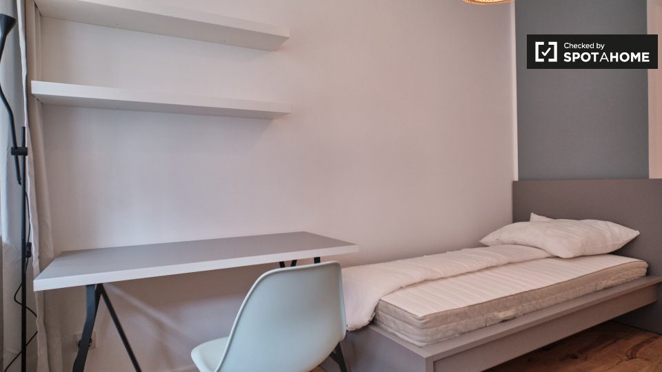 Room, Nazarethkirchstraße, Berlin