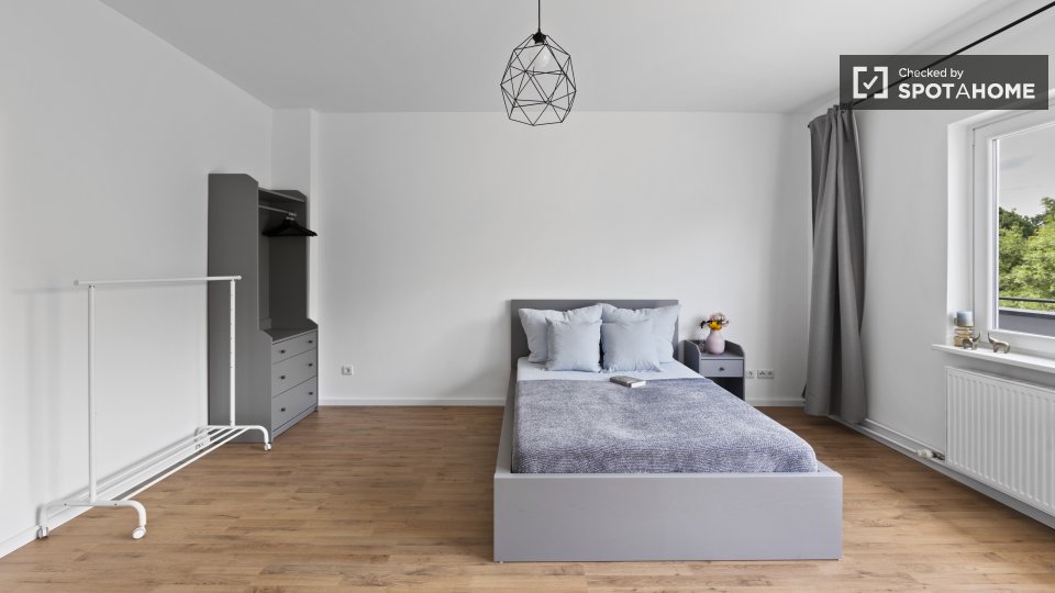 Room, Rübelandstraße, Berlin