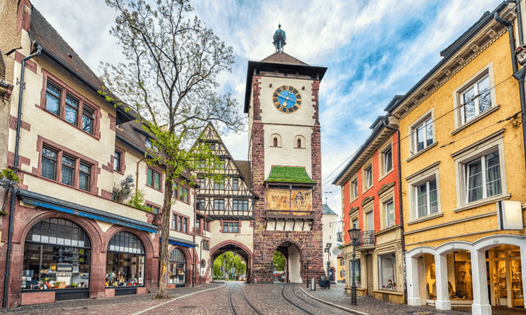 Numbeo Index 2024: Hamburg, Essen and Düsseldorf have the highest cost of living