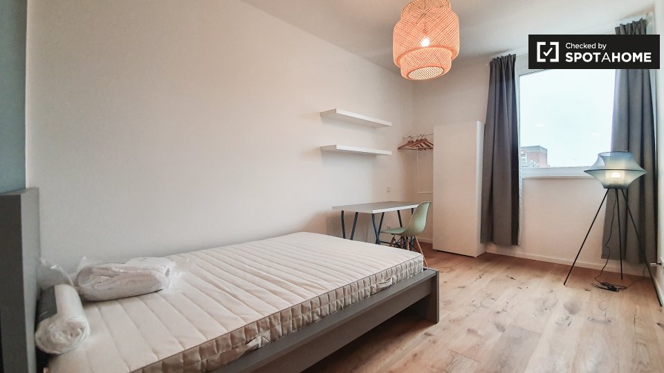 Room, Nazarethkirchstraße, Berlin