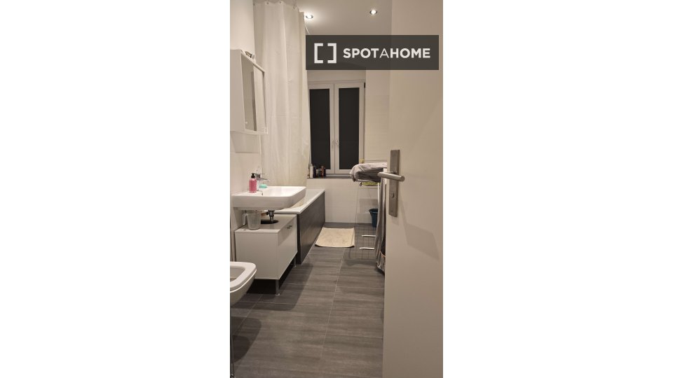 Room, Tabbertstraße, Berlin