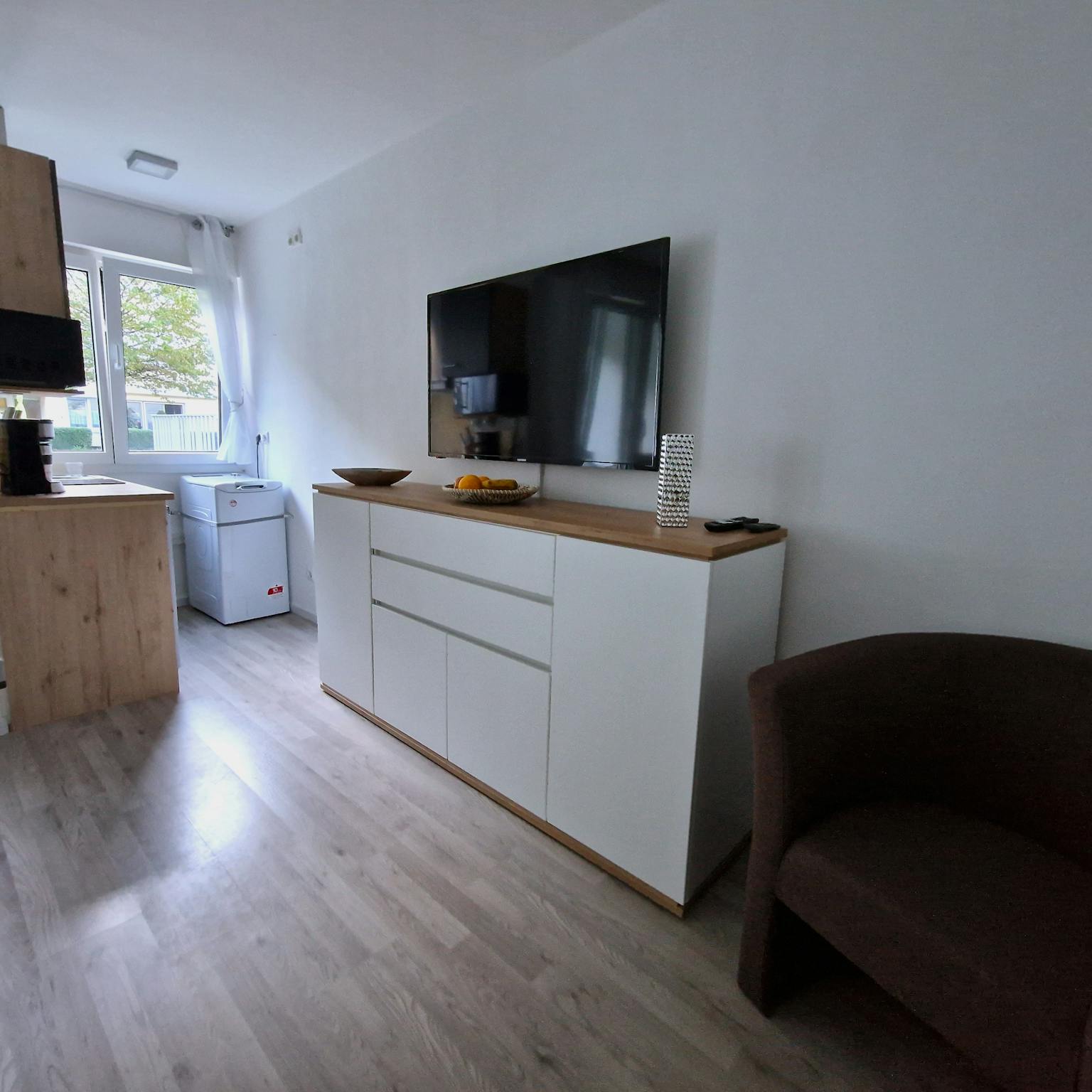 Apartment, Leonhard-Frank-Straße, Munich