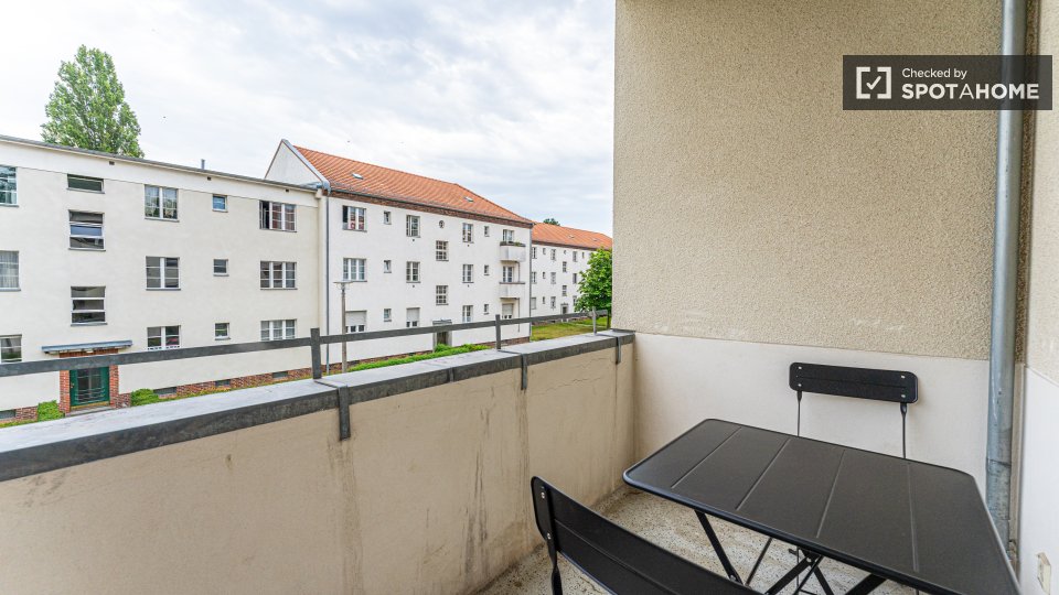 Room, Otto-Franke-Straße, Berlin