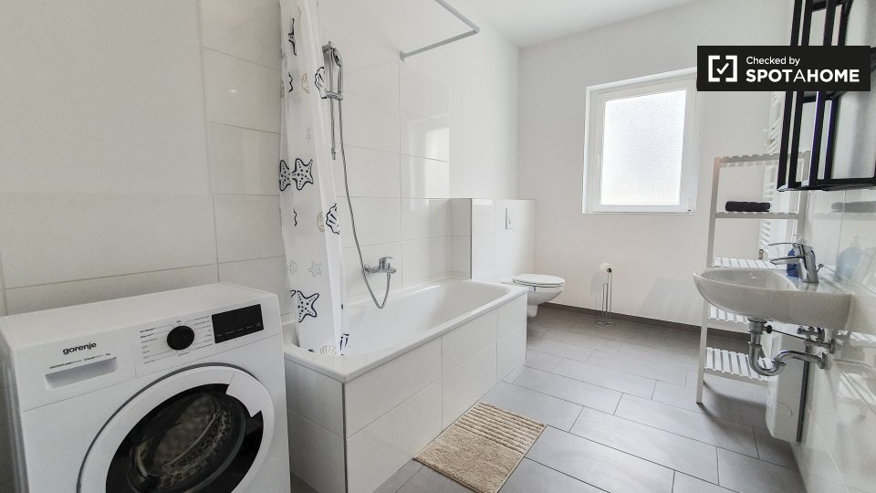 Room, Residenzstraße, Berlin