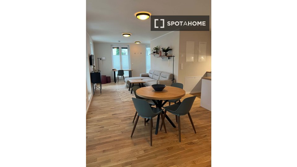 Apartment, Geschwister-Scholl-Straße, Berlin