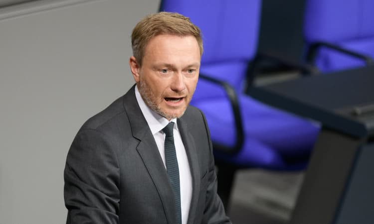 Finance Ministry unveils 10-billion-euro tax relief plan to ease inflation burden