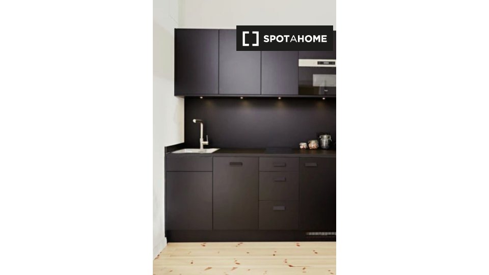 Room, Torstraße, Berlin