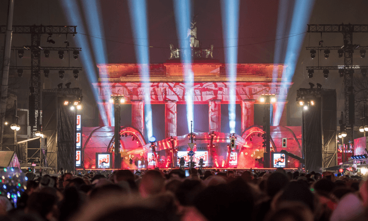 Brandenburg Gate New Year’s party to charge entry for first time