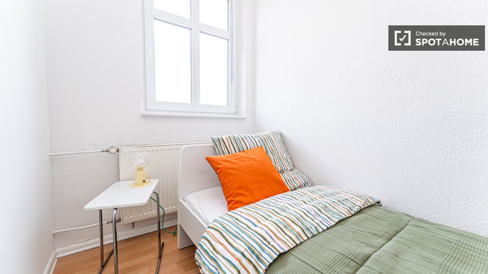 Room, Dörpfeldstraße, Berlin