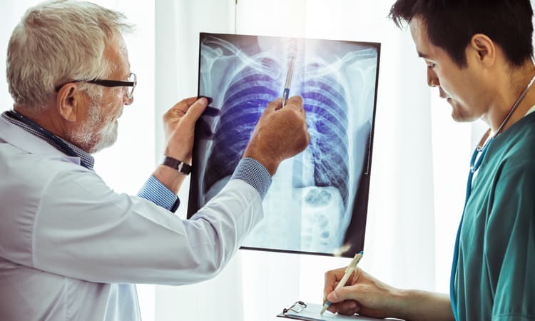 German health insurance companies record a loss for first time since 2014