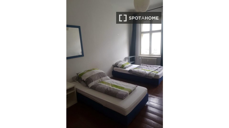 Room, Hauptstraße, Berlin