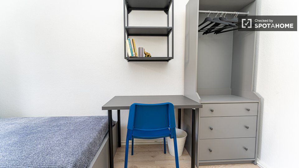 Room, Lauterberger Str., Berlin