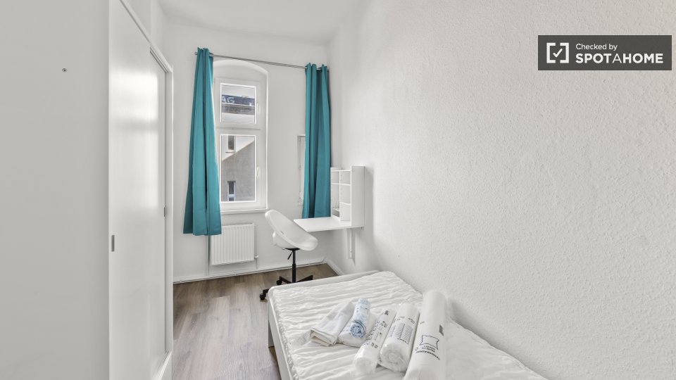 Room, Hermannstraße, Berlin